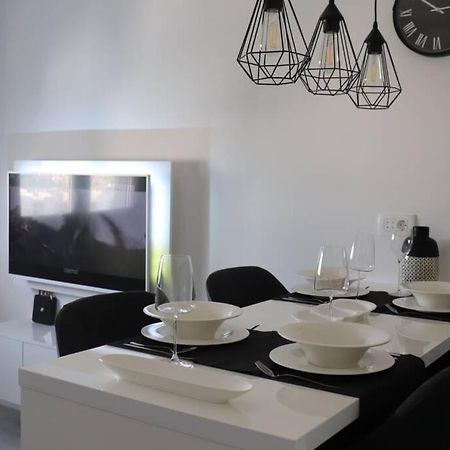 New! Top Apartment, Split View From Above Екстериор снимка